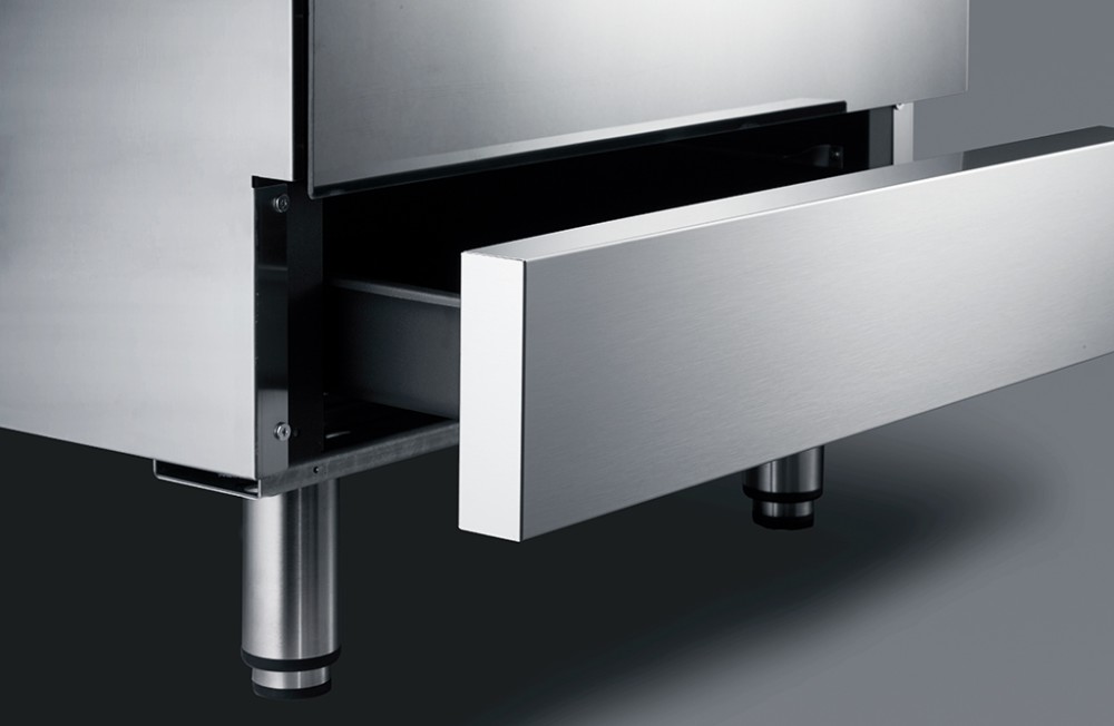 De Longhi DEMK96B42ED Design Approche de la cuisine 90 cm - 4 feux + 2  plaques électriques + 1 four électrique - support cylindre - chauffe-plat -  marron | Vieffetrade