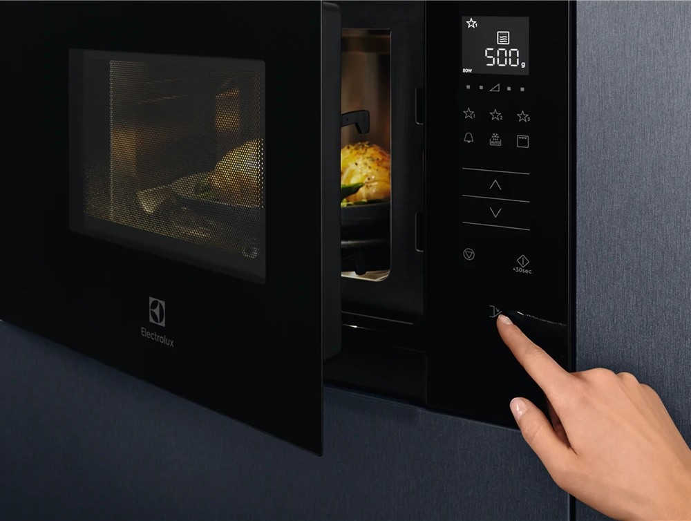 Electrolux MQ927GNE Built-in microwave oven 60 cm - black | Vieffetrade