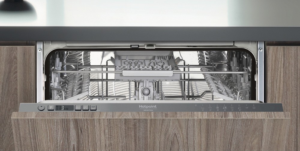 Hotpoint Ariston HI 5010 C Total lave-vaisselle intégré cm. 60 - 13  couverts | Vieffetrade